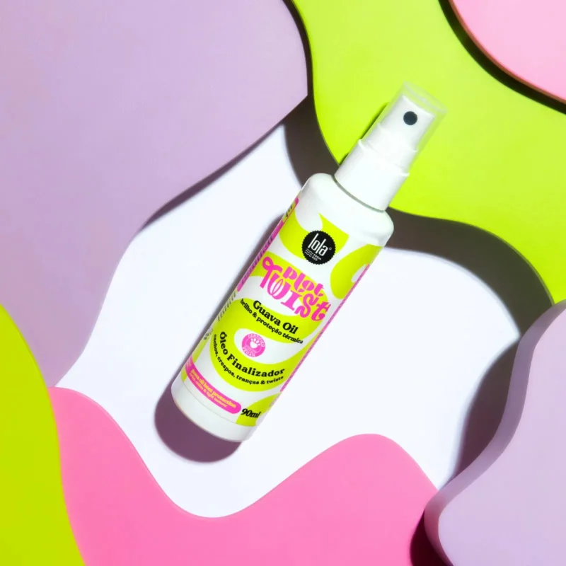 lola from rio Plot Twist Curl Shine & Define Guava Oil 90 mL