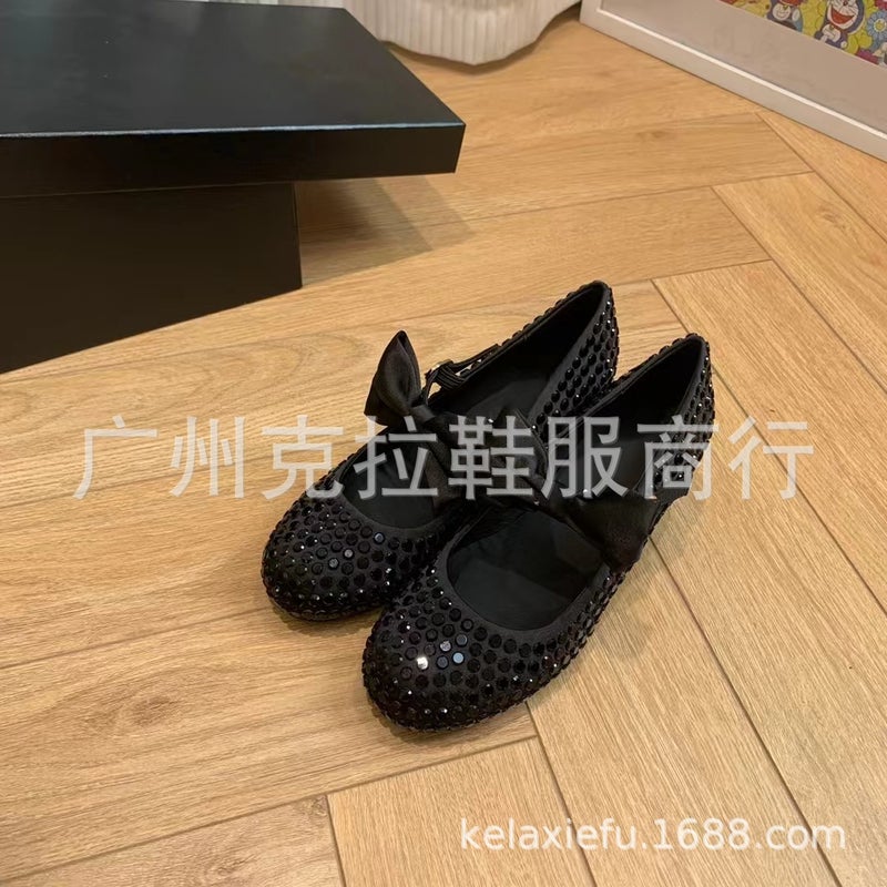 High-End Quality Style Small Fragrant Bow Rhinestone Shallow Mouth Round Toe Thick Heel One-Word Buckle Mary Jane Shoes - Image 4