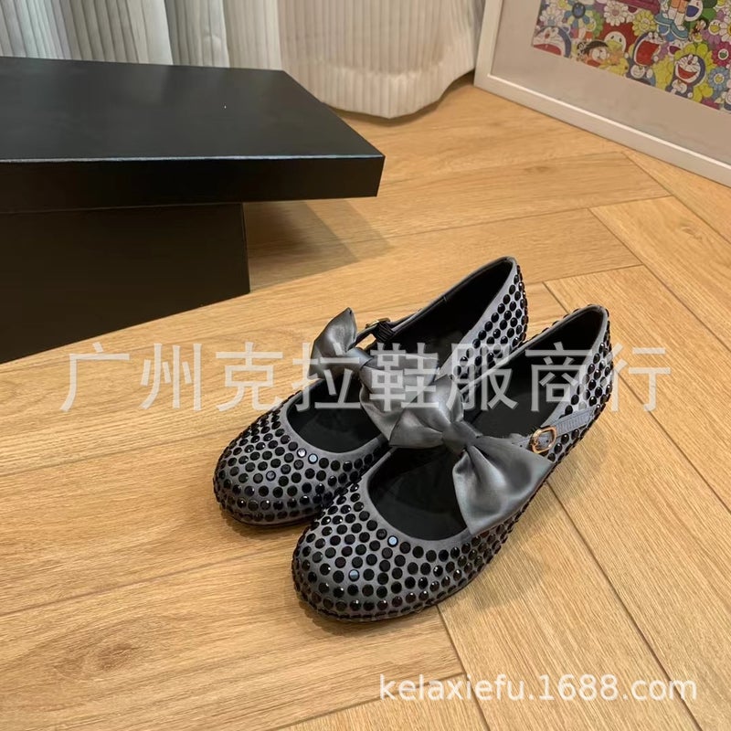 High-End Quality Style Small Fragrant Bow Rhinestone Shallow Mouth Round Toe Thick Heel One-Word Buckle Mary Jane Shoes - Image 5