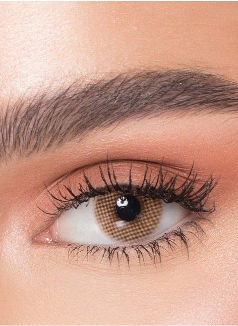 Core Maroon lenses A charming look with natural and beautiful colors Monthly use contact lenses, a pair in a box