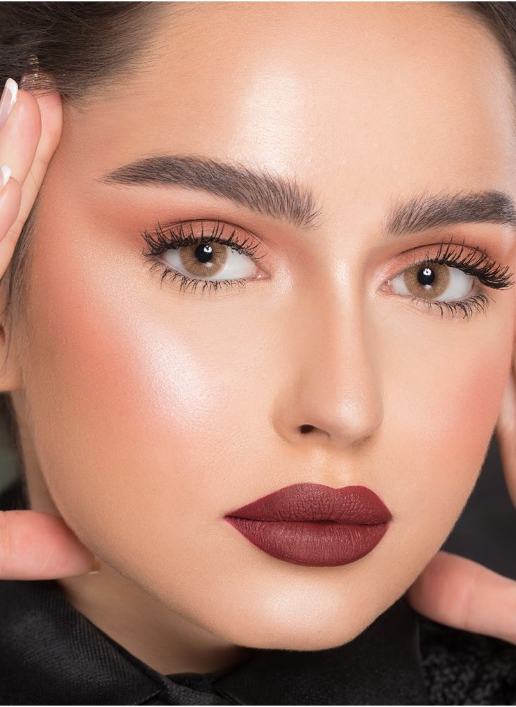 NATURÉL Core Maroon lenses A charming look with natural and beautiful colors Monthly use contact lenses, a pair in a box  - Image 2