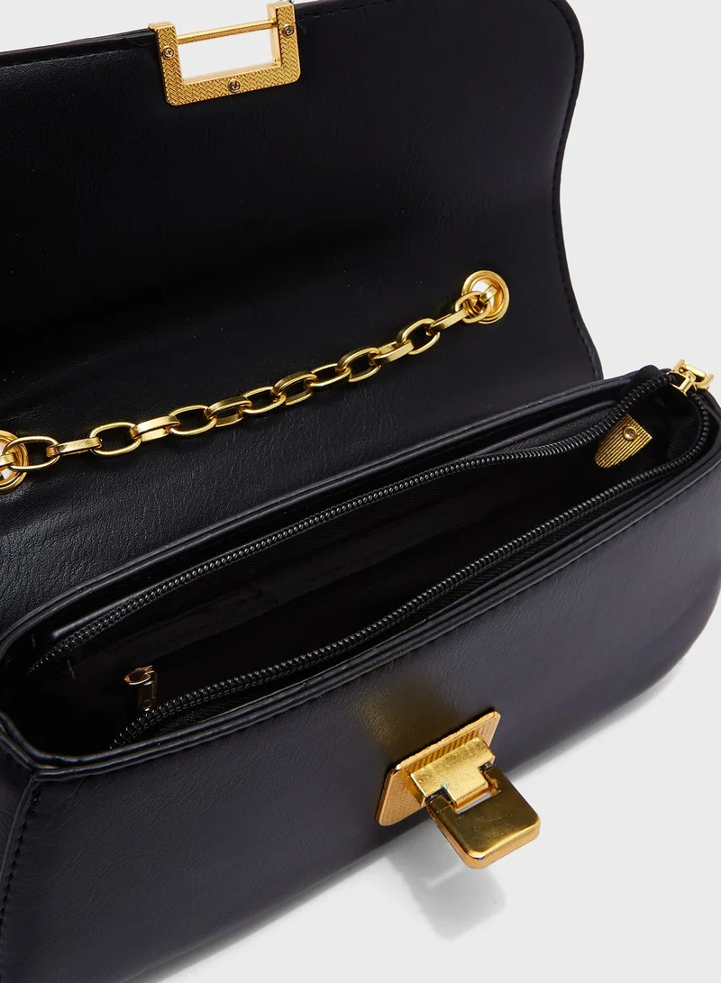 ELLA Chain Strap Baguette Bag With Clasp