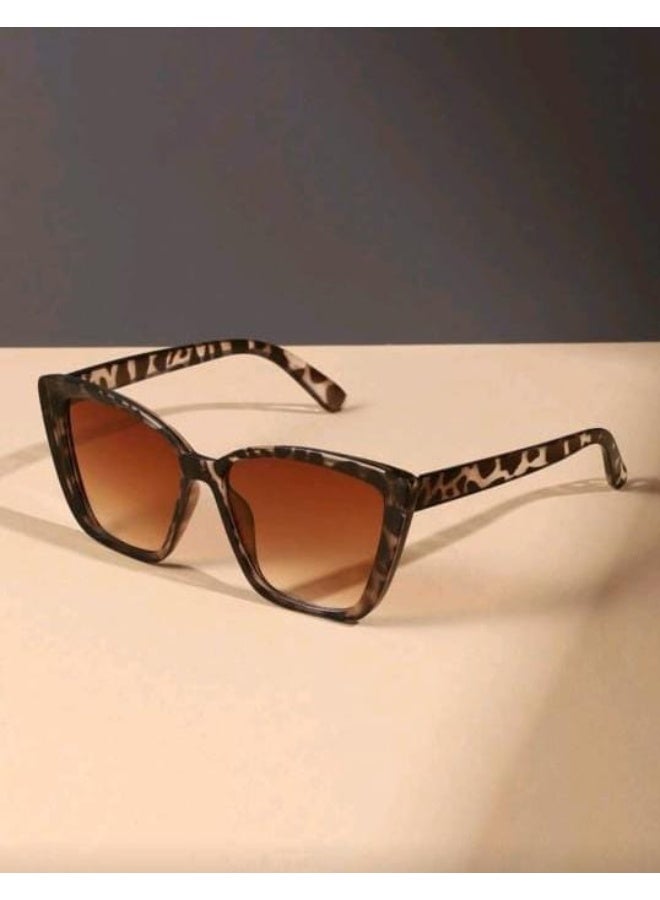 1pc Fashionable Women Bohemian Style Leopard Print Cat Eye Fashion Glasses Suitable For Daily Wear Beach Accessories For Women Glasses Shades Basics Fall Winter Women Outfits Clothes Business Casual Gifts Leopard - Image 3