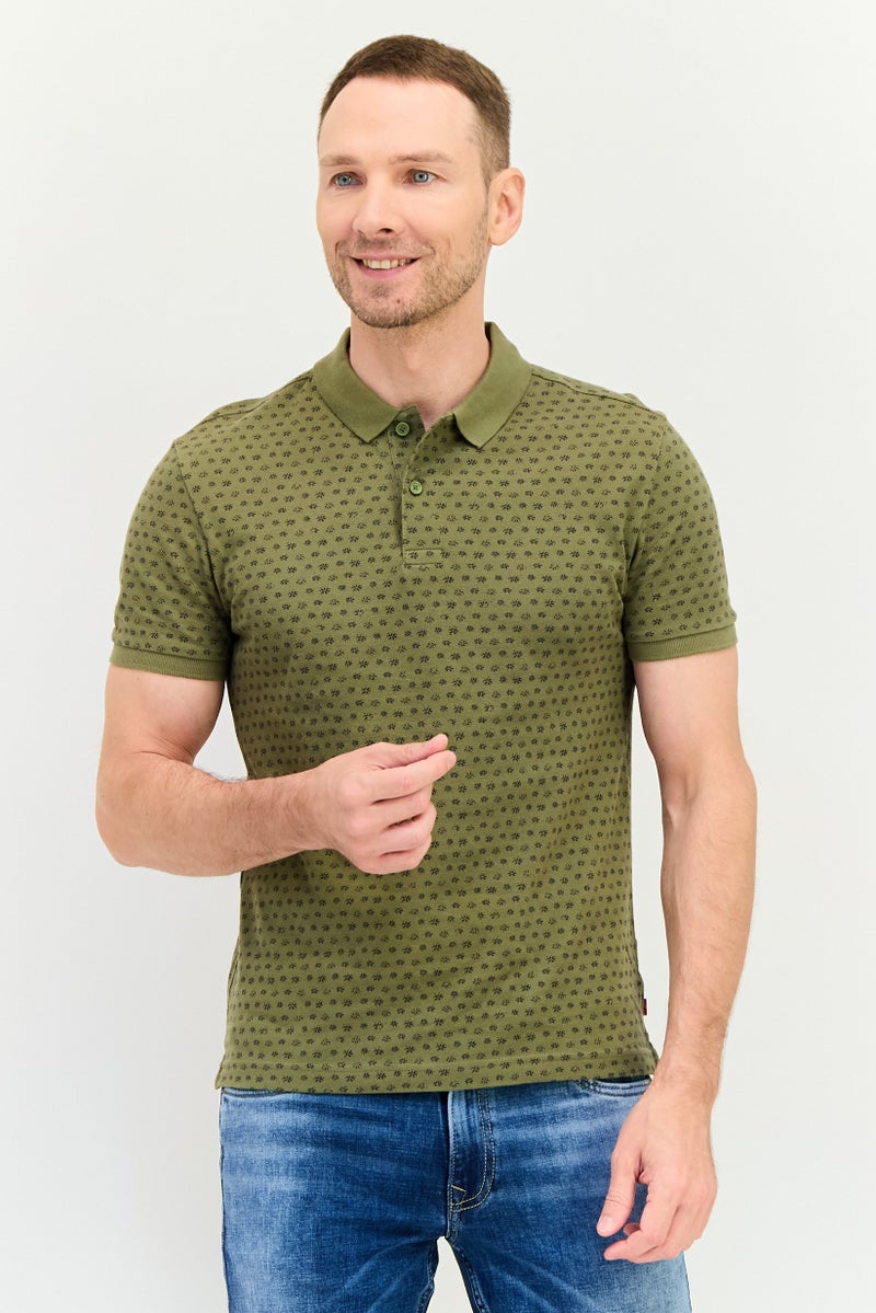 Levi's قميص بولو بأكمام قصيرة للرجال بتصميم مطبوع كامل، متعدد الألوان - Image 1