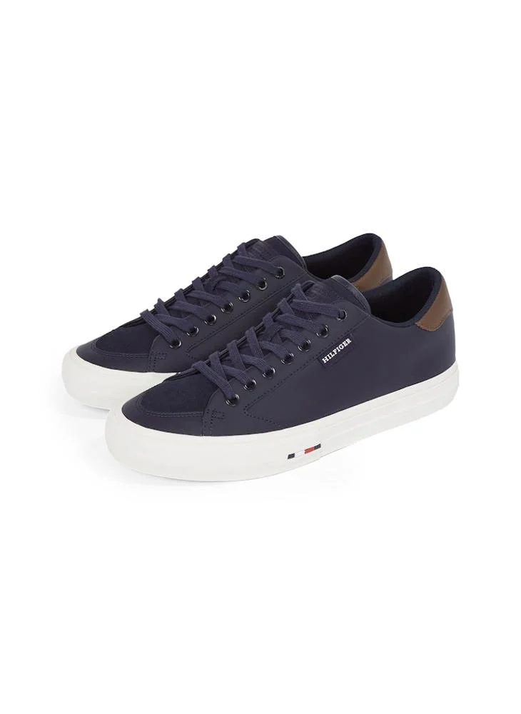 تومي هيلفيغر Cupsole  Low Top Sneakers