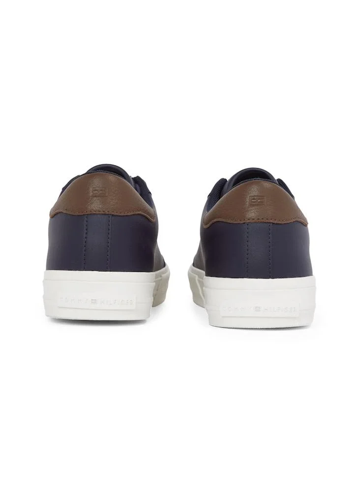 تومي هيلفيغر Cupsole  Low Top Sneakers