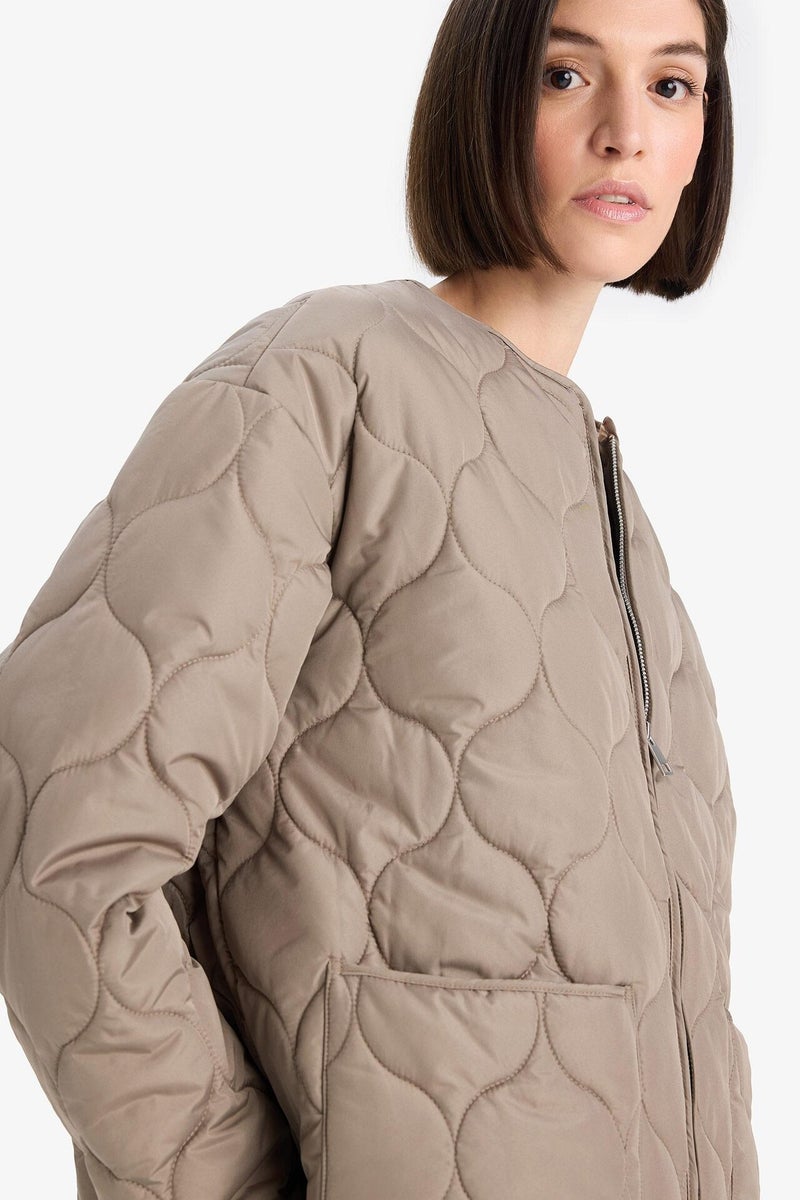 DeFacto Regular Fit Puffer Jacket - Image 4
