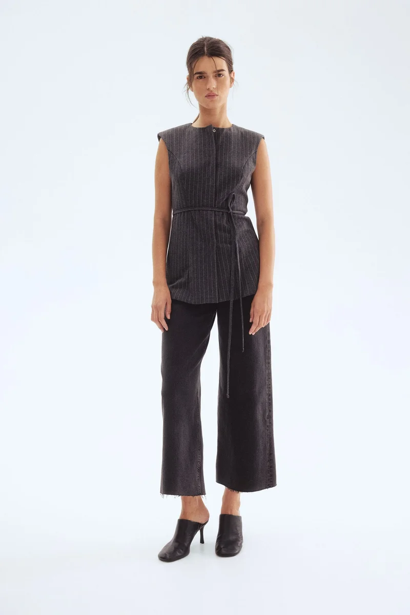 اتش اند ام سترة بحزام ربط