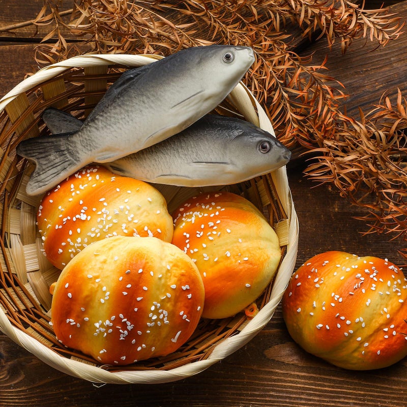 Shappy 8 Pcs Jesus Miracle Loaves and Fish Decorations Include 2 Fake Fish and 5 Fake Artificial Bread with a Basket Sunday and Religious Learning Activities(Crucian Carp) - Image 4
