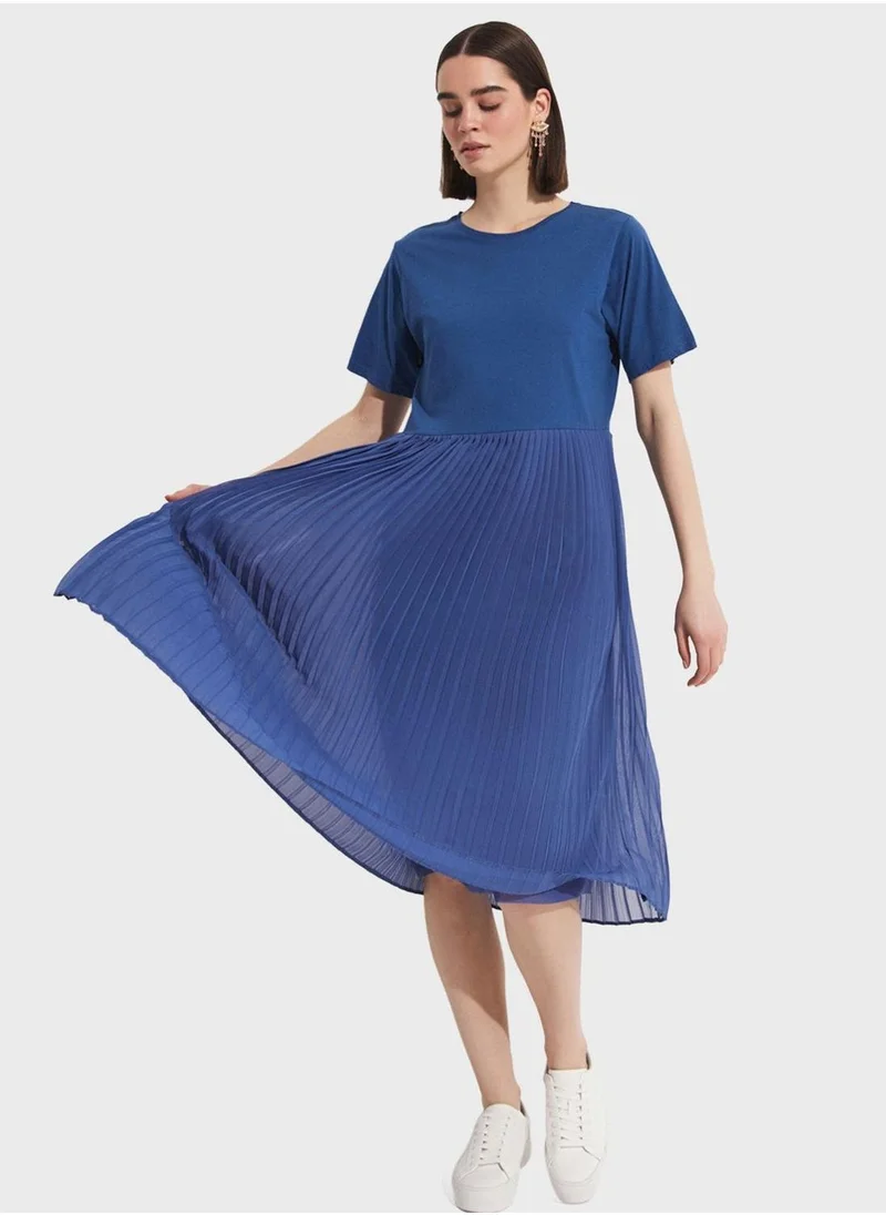 JUNE Pleated Chiffon Dress