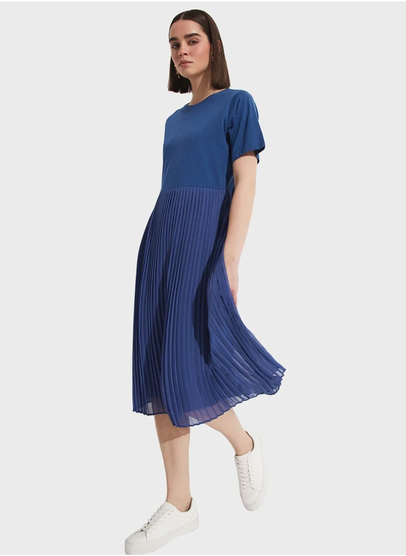 JUNE Pleated Chiffon Dress