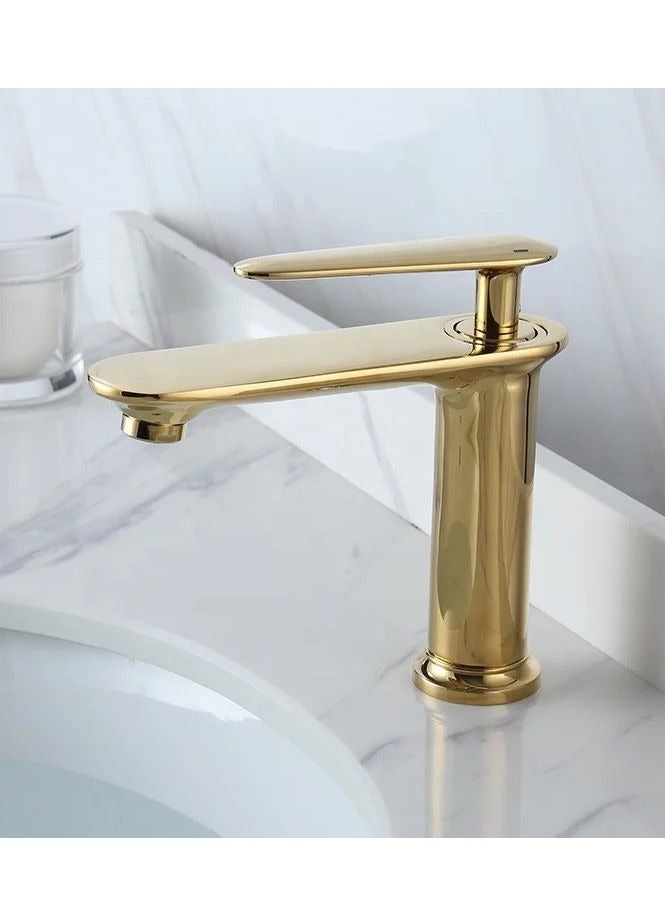 Automatic, shiny golden short sink mixer  - Image 3