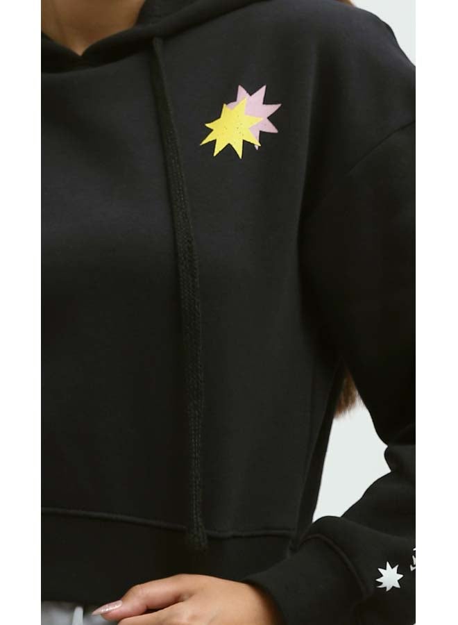 RAVIN Black Printed Cropped Sweatshirt With Hooded Neck - Image 4