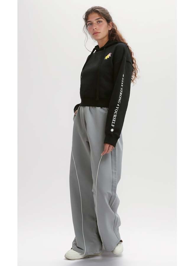 RAVIN Black Printed Cropped Sweatshirt With Hooded Neck - Image 5