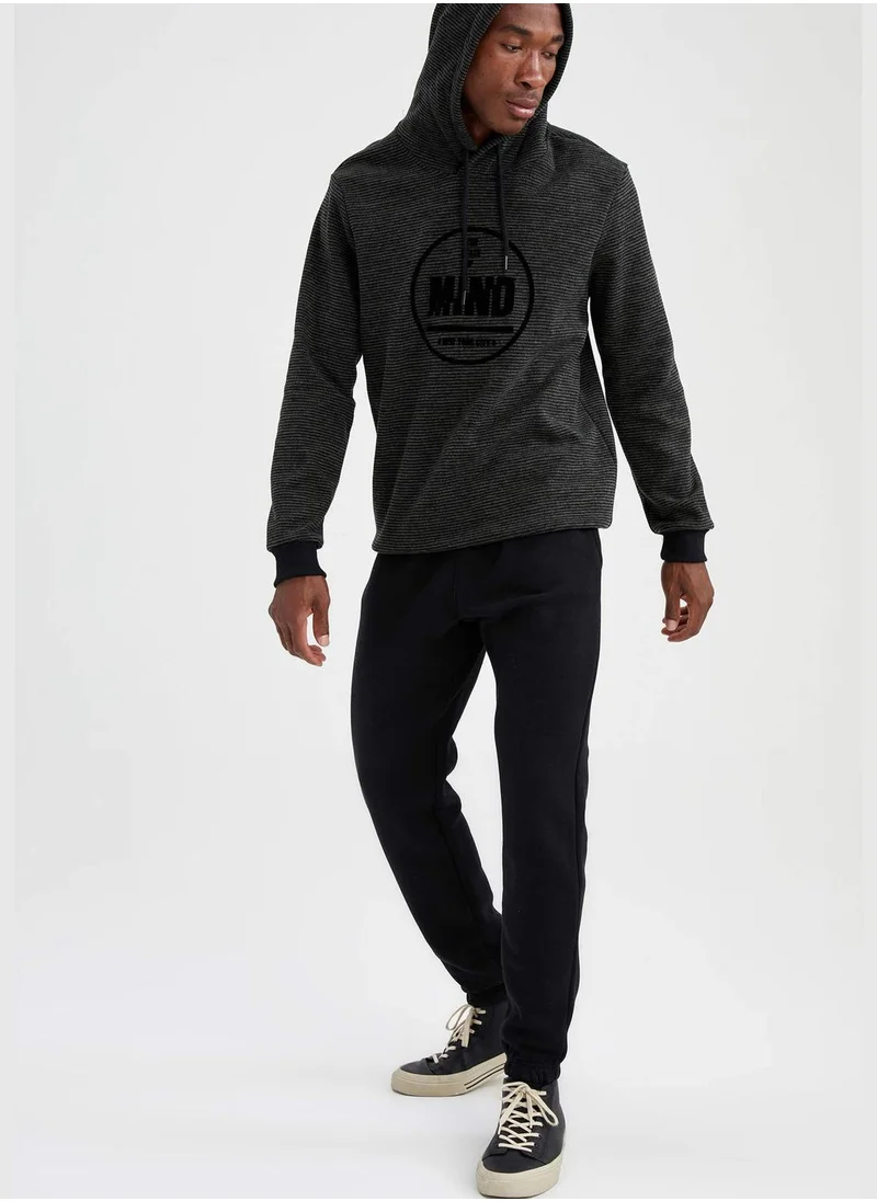 DeFacto Regular Fit Sweatshirt