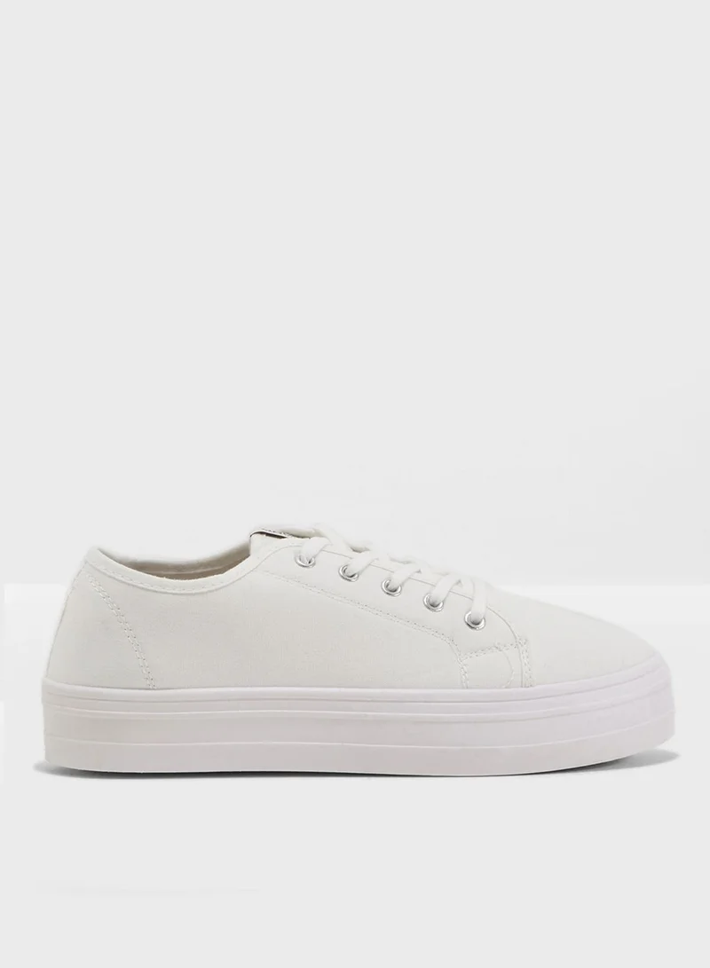 ONLY Sarina Plain Sneaker