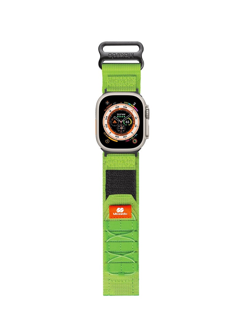 Moxedo حزام رياضي متين من Moxedo Tactical مصنوع من النايلون المضفر القابل للتنفس ومتوافق مع سوار Apple Watch Series 8,7,6,5,4,3,2,1,SE بتصميم حلقي منسوج عسكري فائق الجودة بمقاسات 44 مم و45 مم و49 مم (أخضر)  - Image 1
