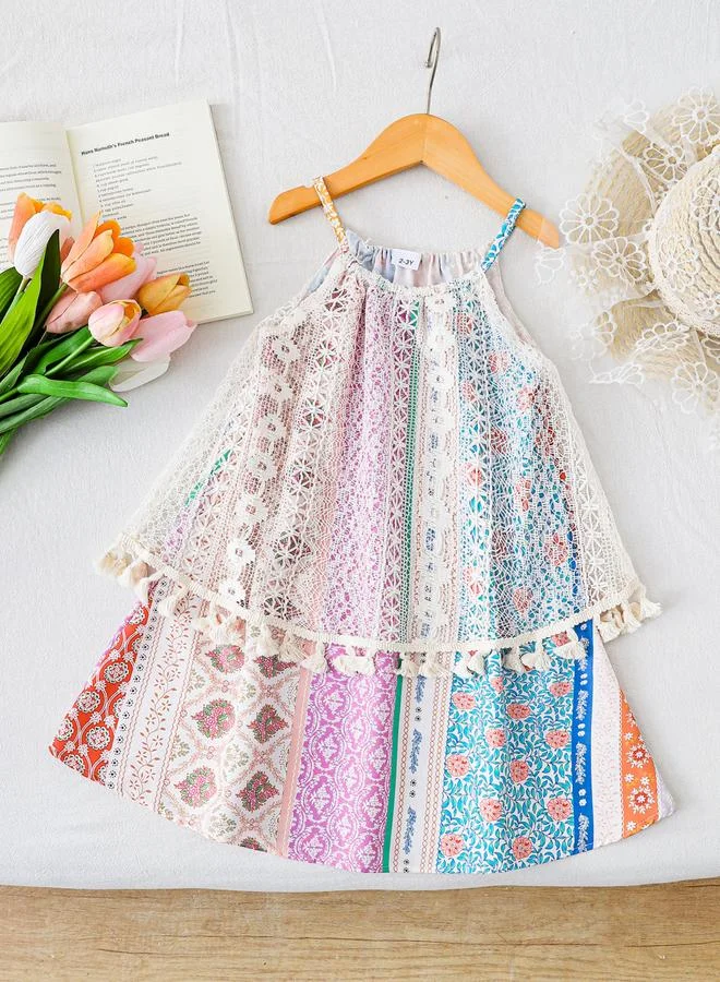 تايك تو فستان مطبوع بدون أكمام وتفاصيل شرابات للأطفال