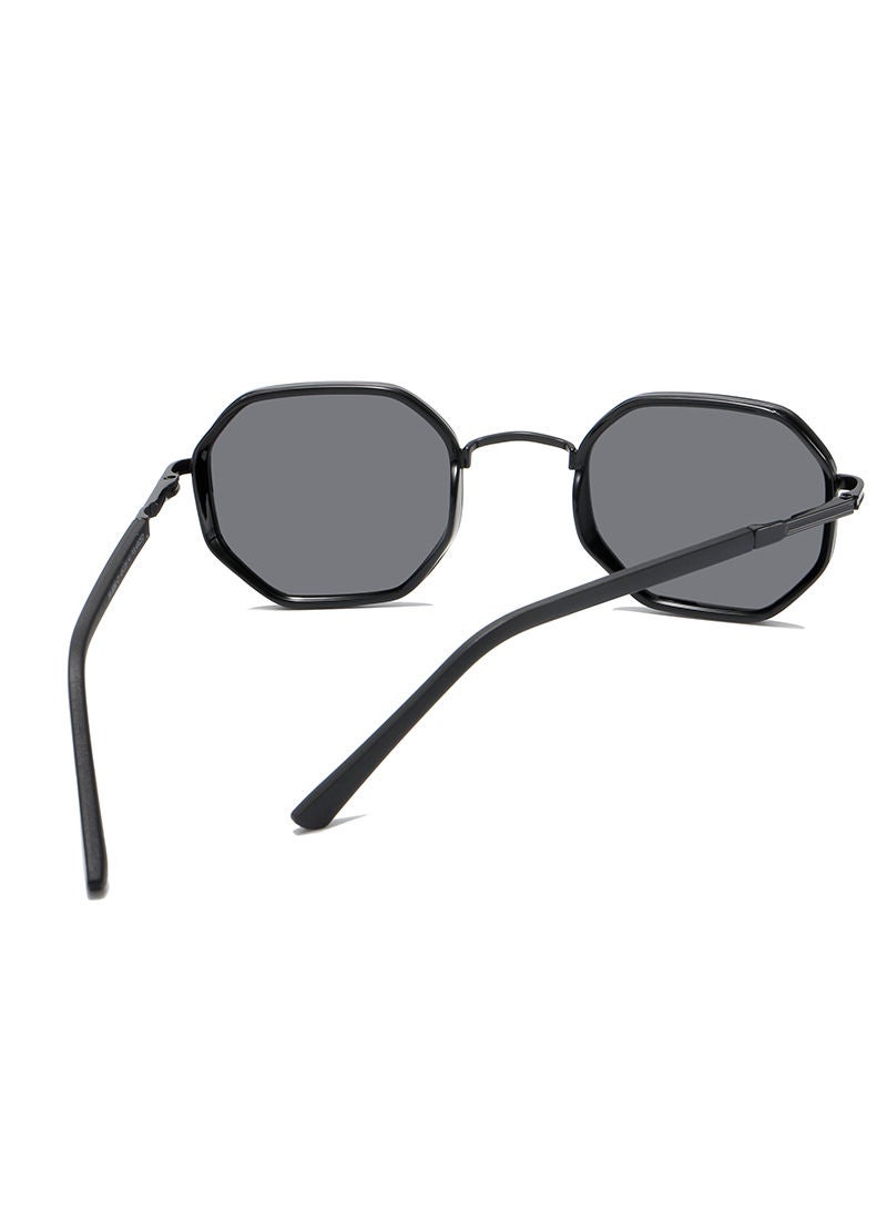 Sharpdo TR Polarized Unisex Polygon Sunglasses - Image 2