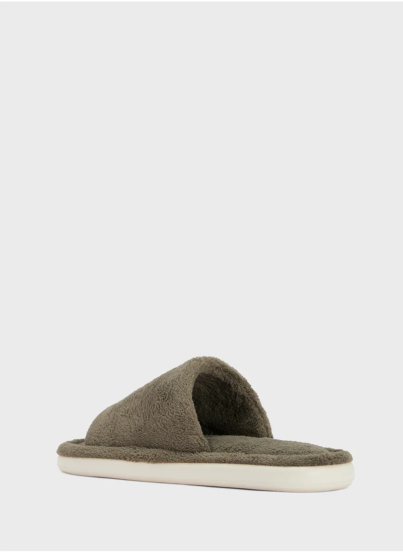 سفنتي فايف Cozy Home Slippers