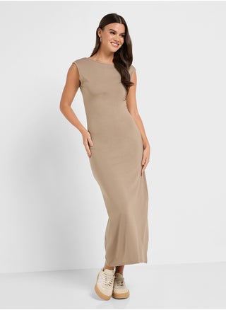 Sleeveless Bodycon Knitted Maxi Dress - pzsku/Z3FCFDBBBE8E2A33C10C4Z/45/_/1739885210/0165a595-81b0-4040-9e09-1ab48e61084e