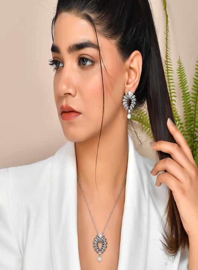 VOYLLA Fresh Fern Petal Pendant Set For Women, Pendant Set For Women, Womens Gift, Gift For Her - Image 3