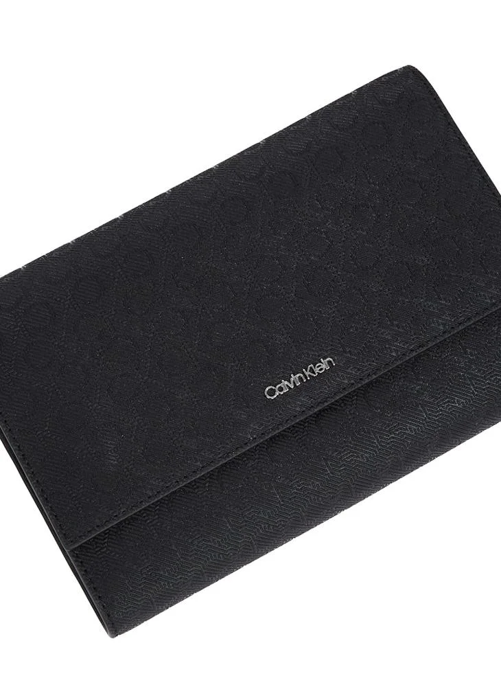 CALVIN KLEIN EXTRA LARGE TRIFOLD WALLET