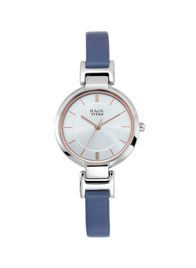 TITAN ساعة رجا فيفا فضية بقرص أبيض تناظري للنساء 2608Sl01 - Image 1