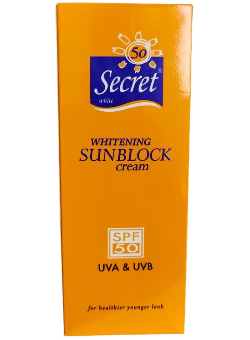 سيكريت قطعتين من كريم تبييض البشرة بعامل حماية من الشمس SPF 50 - Image 2