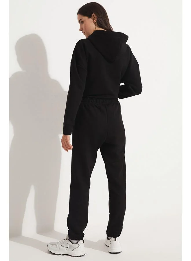 جون June Basic Sweatpant Black