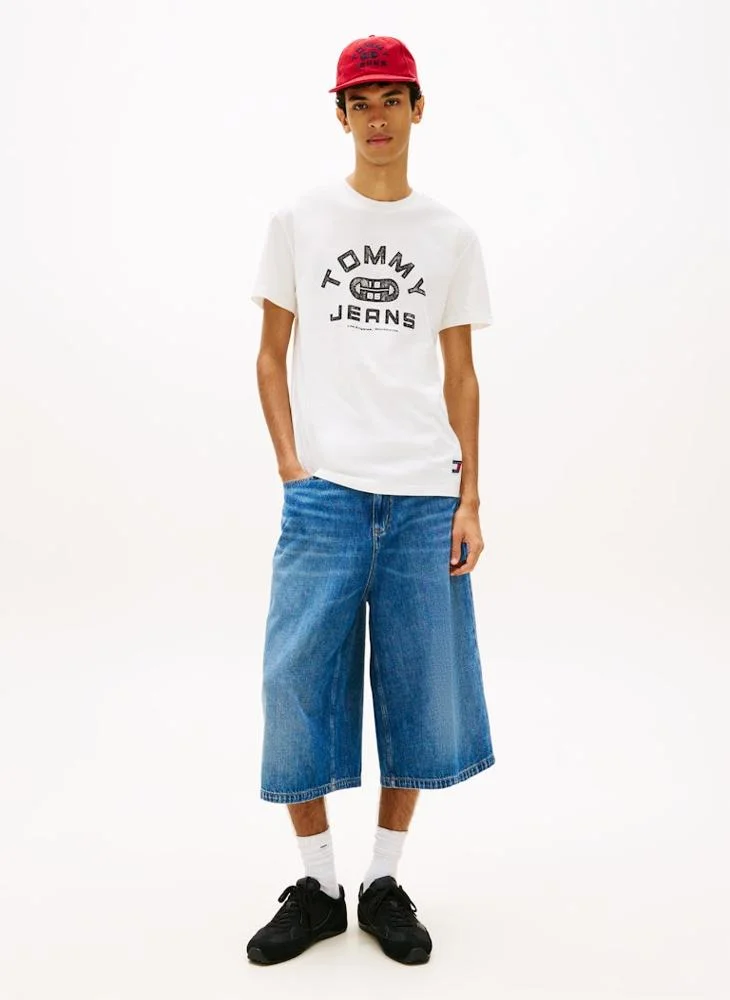 TOMMY JEANS  Graphic Crew Neck Jersey T-Shirt for Men | Best Price UAE
