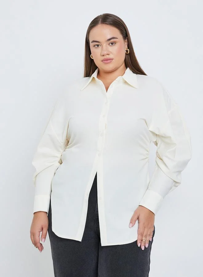 Styli Styli Plus Cream Longline Fitted Shirt