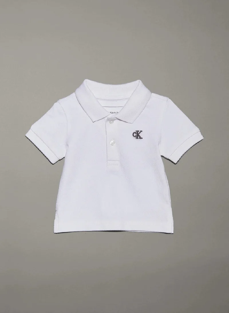 كالفن كلاين جينز بولو شيرت للأطفال حديثي الولادة