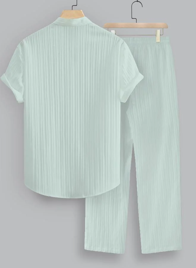 تايك تو طقم منسق من بنطال وقميص بتفاصيل بارزة الملمس