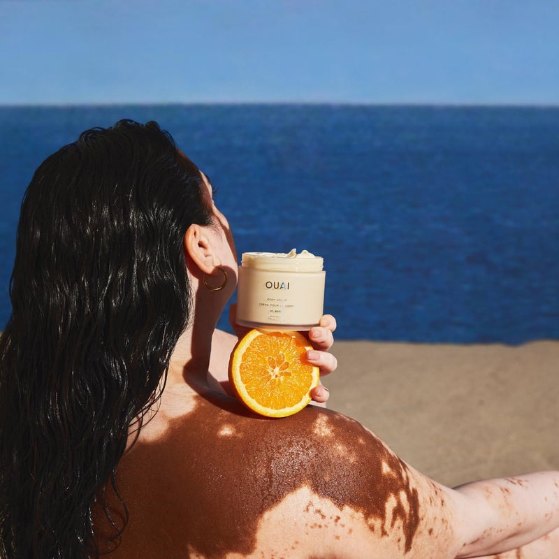 Ouai كريم الجسم OUAI، سانت بارث - كريم جسم مرطب مخفوق بزبدة الكوبواسو وزيت جوز الهند والسكواليين - ينعّم البشرة ويمنحها إشراقة صحية - عناية بالبشرة خالية من الكبريتات - 7.5 أونصة - Image 5