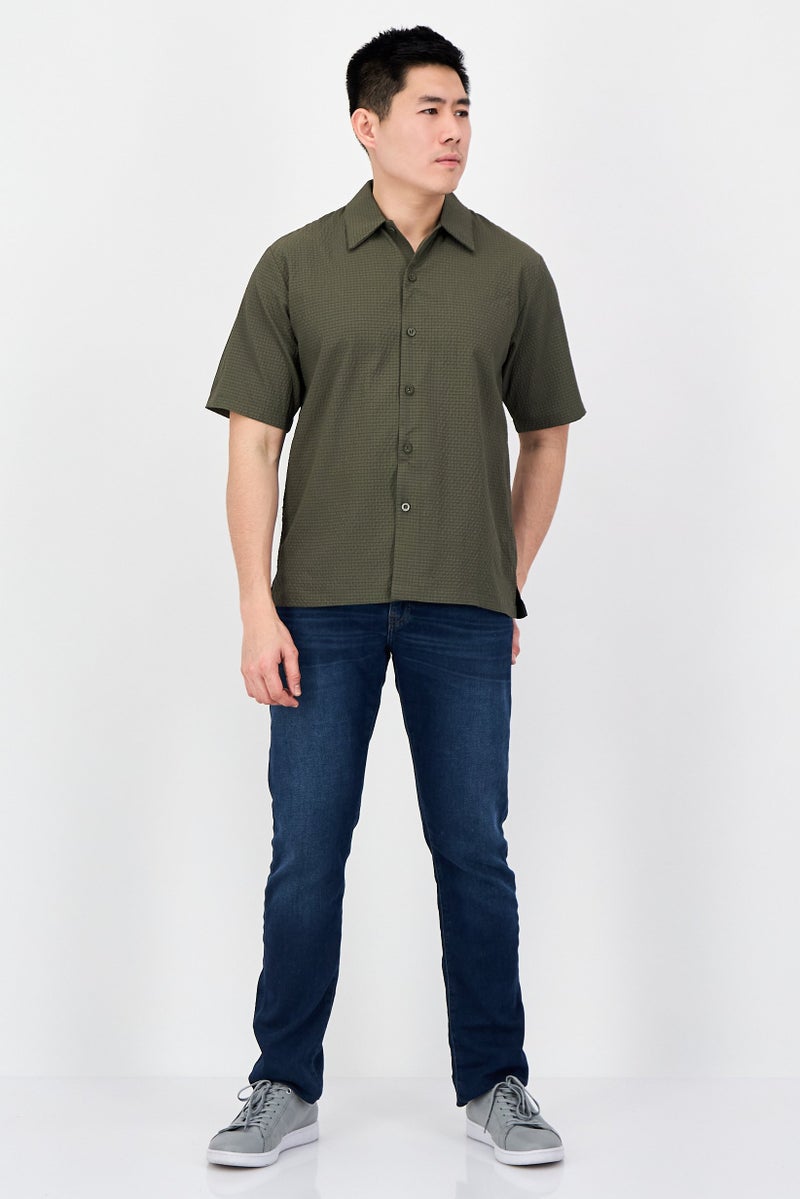 NAUTICA قميص كاجوال قصير الأكمام بتصميم منسوج للرجال من نوتيكا، زيتوني - Image 4