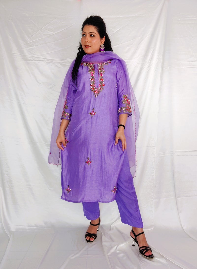 PRIYA’S PANACHE PRIYA’S PANACHE Purple Dola Silk Kurta Pant Set with Embroidered Dupatta for Women.  - Image 1
