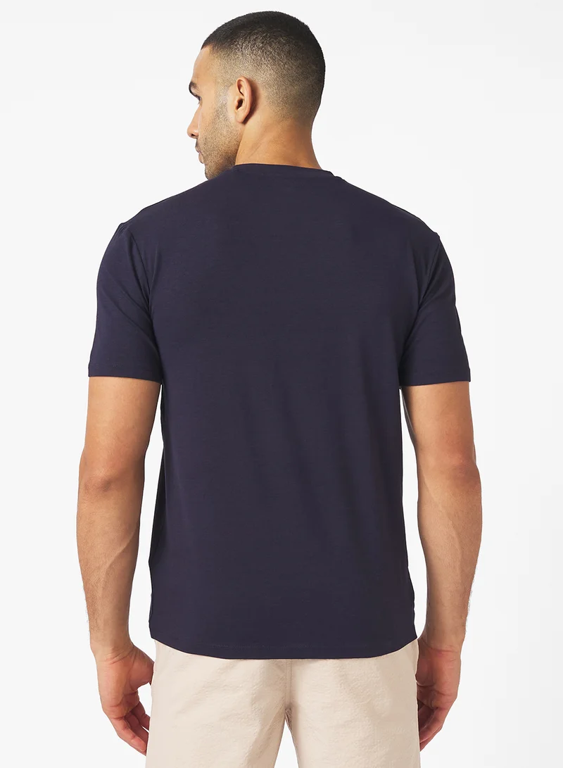 جس Short Sleeve Crew Neck  Gueshort Sleeve Chest Box T-Shirt