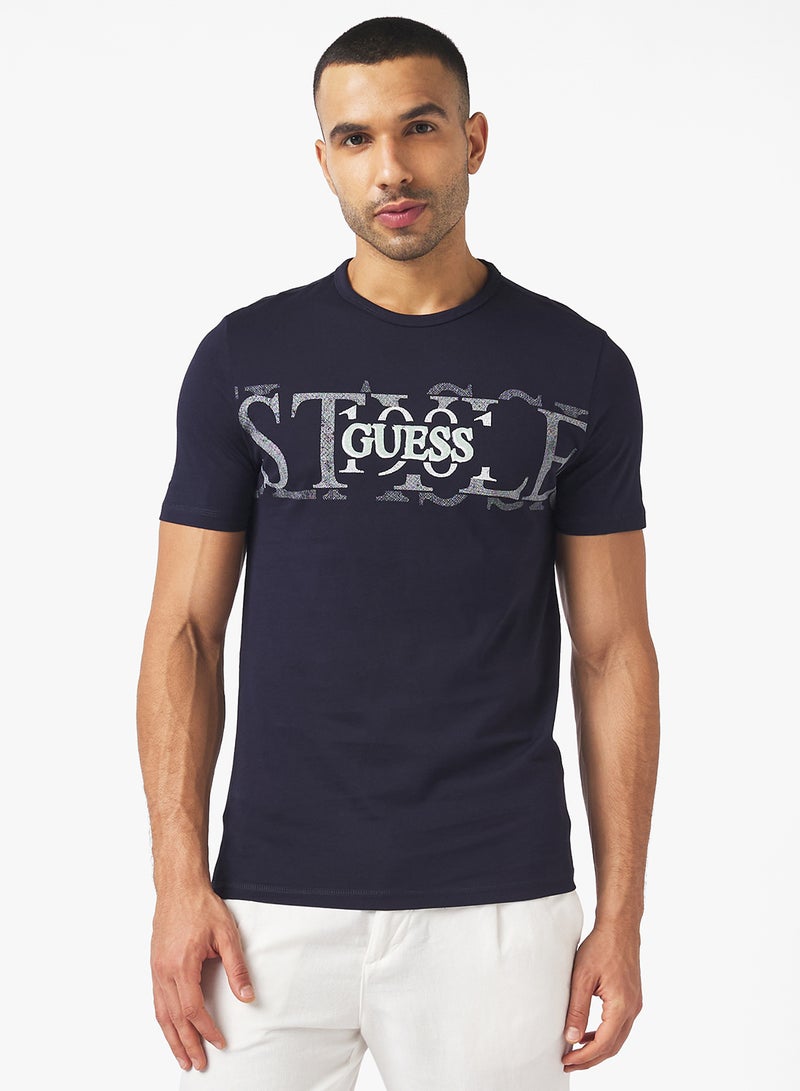 GUESS Short Sleeve Crew Neck  Gueshort Sleeve Chest Box T-Shirt - Image 1