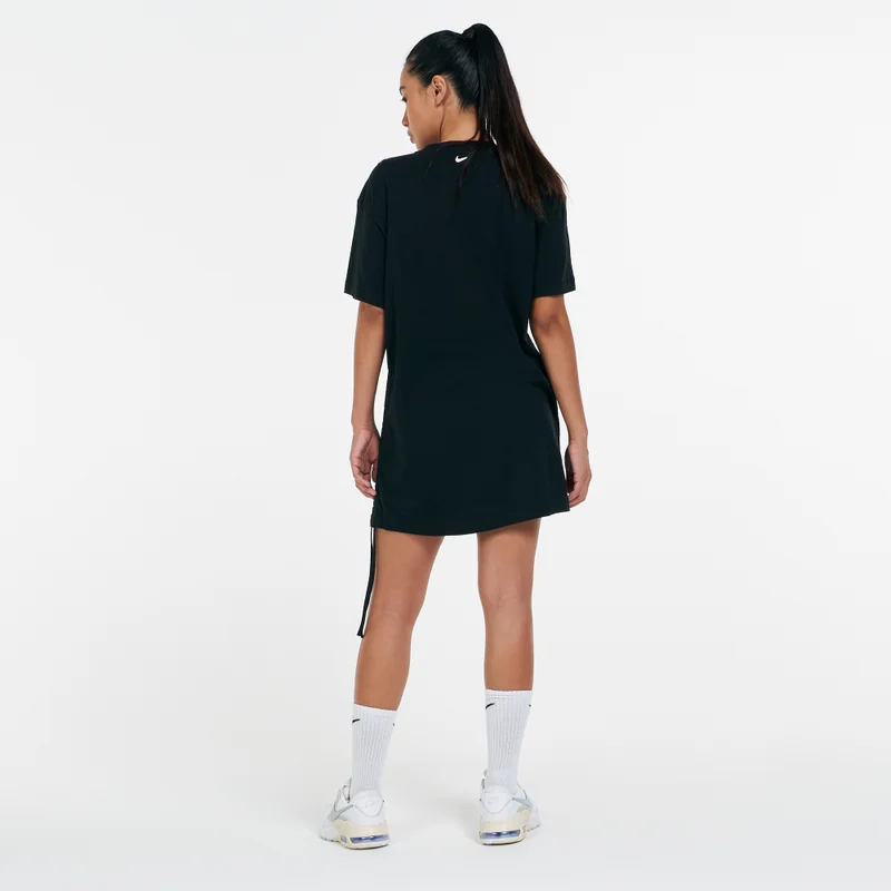 Nike Women's Sportswear Essential Dress