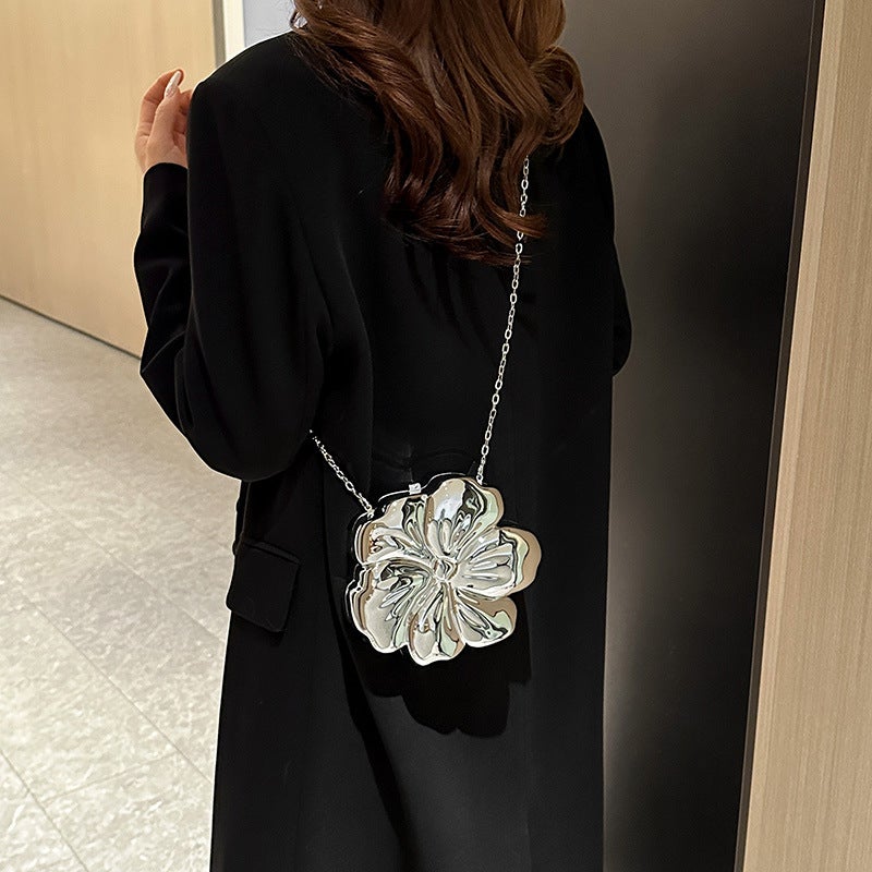 Fashion Acrylic Flower Crossbody Bag - Image 2
