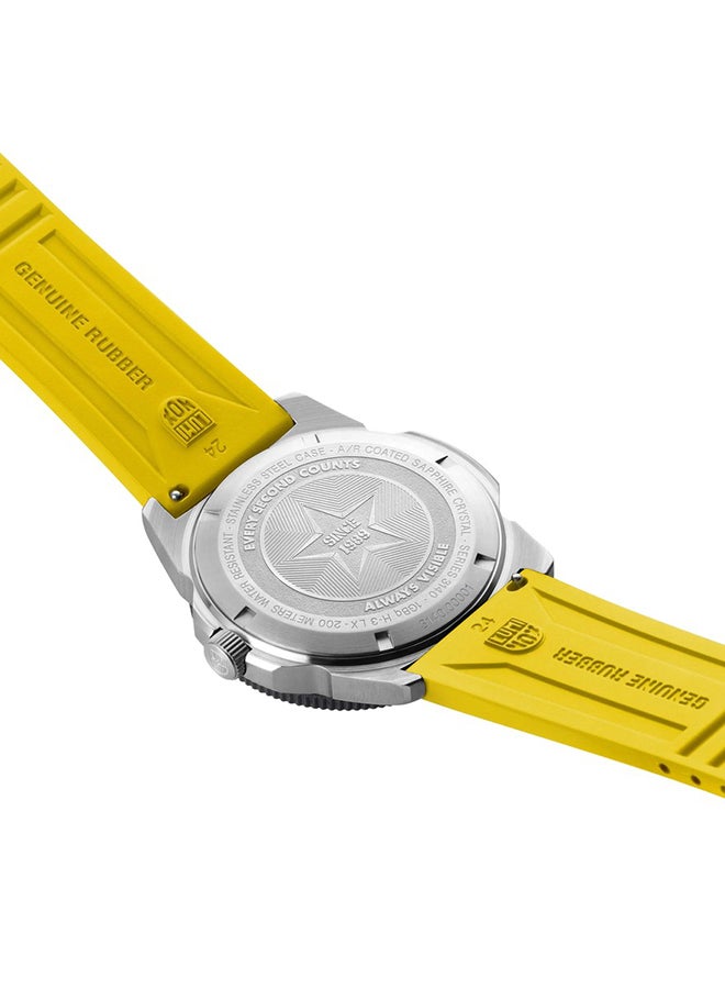 Luminox Unisex Analog Round Shape Rubber Wrist Watch XS.3125 - 44 Mm  - Image 4