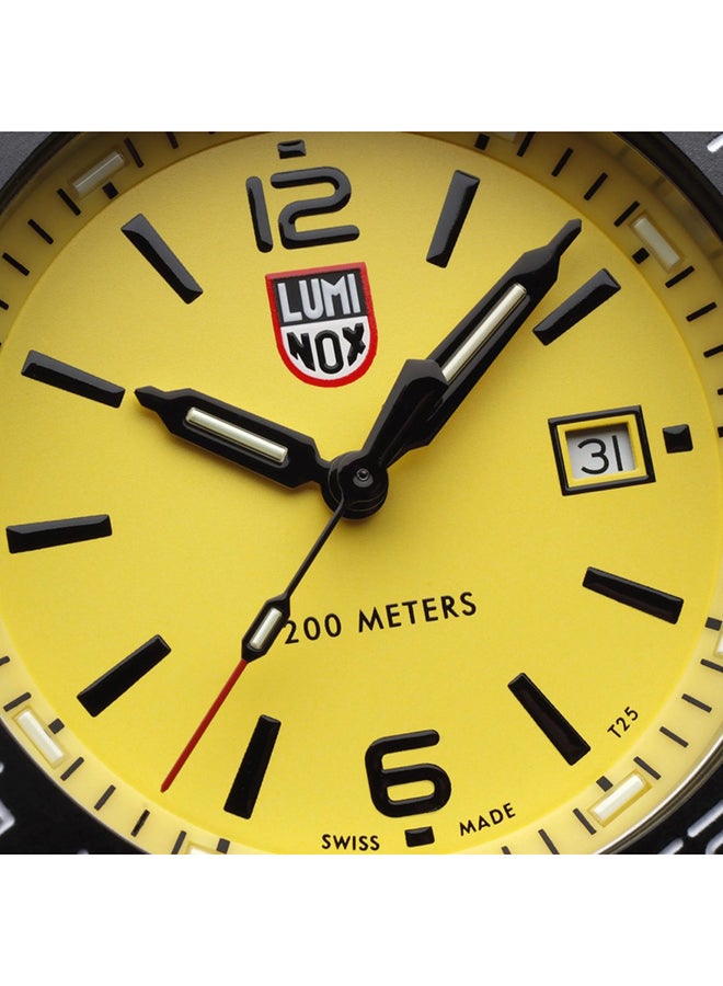 Luminox Unisex Analog Round Shape Rubber Wrist Watch XS.3125 - 44 Mm  - Image 3