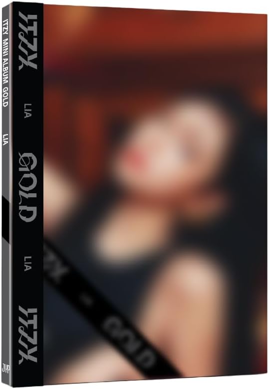 ألبوم ITZY المصغر التاسع GOLD Digipack نسخة LIA طلب مسبق ملصق بطاقة صور - Image 1