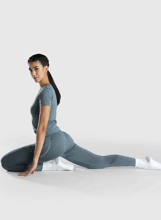 Musclemind Teal Seamless Leggings with Pockets for Women | Best Price UAE