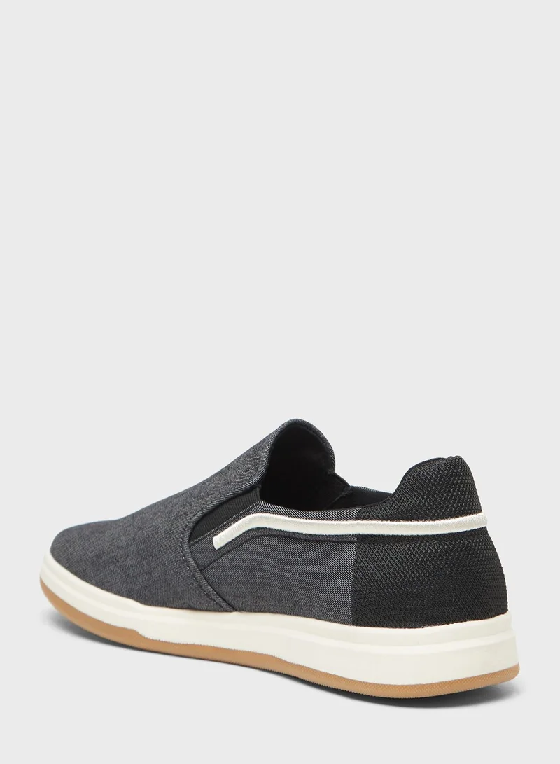 لي كوبر Casual Slip Ons Shoes