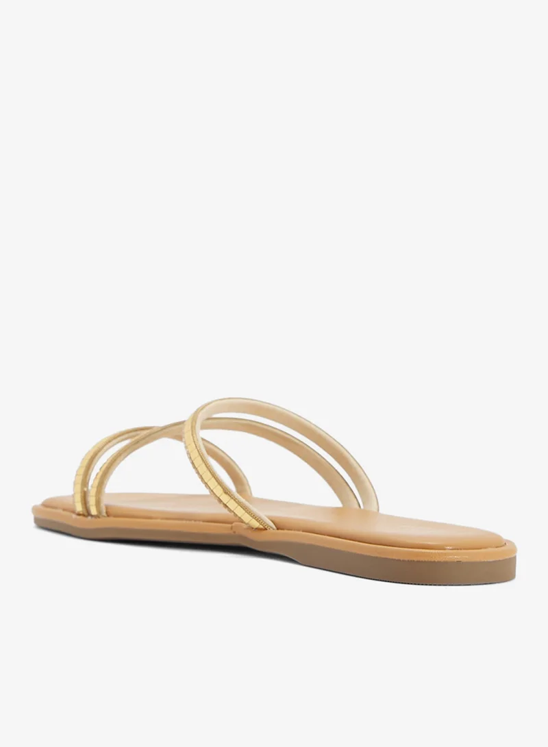 ايلا صندل كاجوال بثلاثة أشرطة