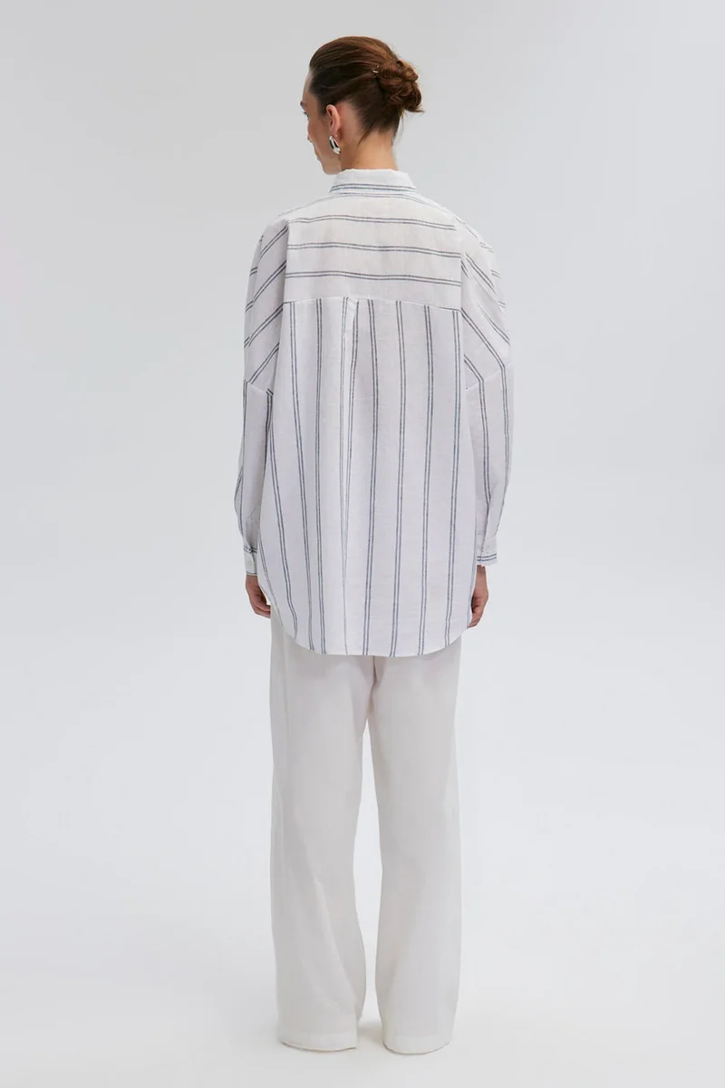 Touche Floral Embroidered Linen Textured Shirt