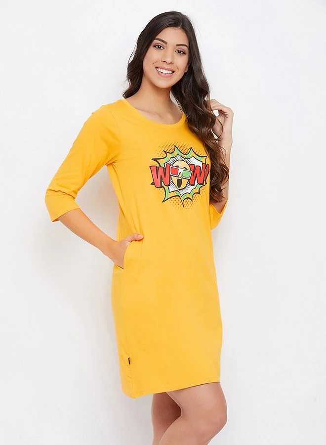 Clovia  Clovia Emoji Print Sleep Tee in Yellow - Cotton Rich for Women | Best Price UAE