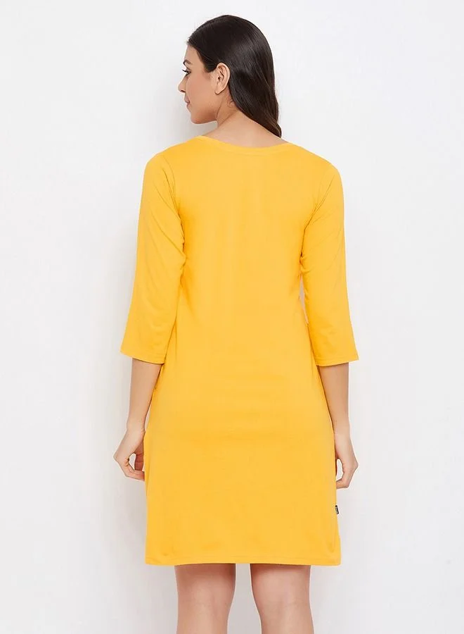 Clovia  Clovia Emoji Print Sleep Tee in Yellow - Cotton Rich for Women | Best Price UAE